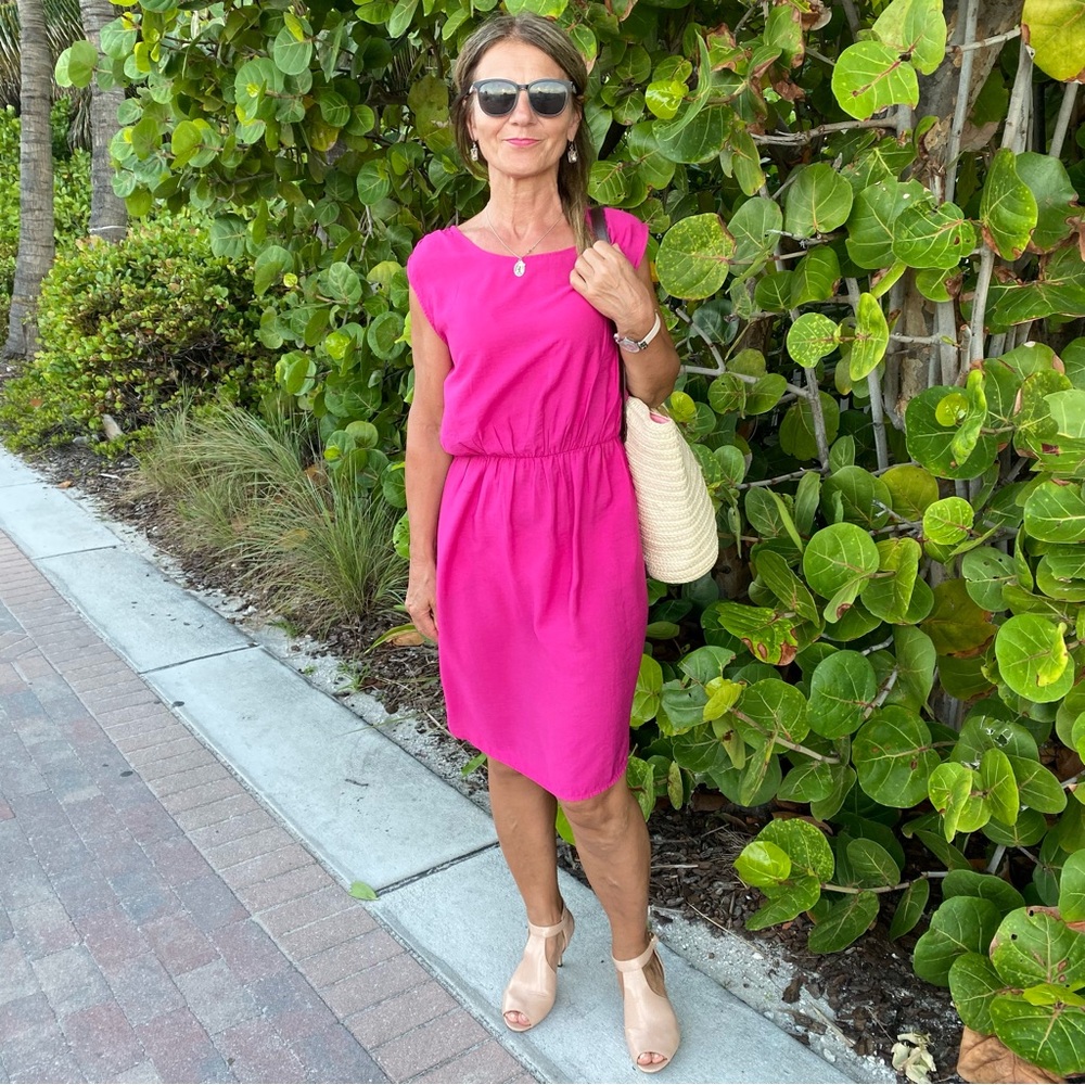 💕 EVERYDAY WEAR LADIES HOT PINK SLEEVELESS DRESS!